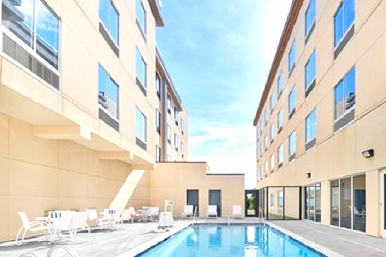 Four Points By Sheraton Oklahoma City Airport Exteriör bild